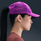 Gorra Swoosh con estructura Nike Dri-FIT ADV Club