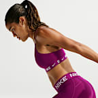 Brassière de sport réglable rembourrée à maintien léger Nike Indy pour femme