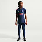 Paris Saint-Germain Academy Pro Older Kids' Nike Dri-FIT Football Short-Sleeve Knit Top
