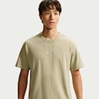 Nike Sportswear Premium Essentials T-Shirt