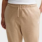 Nike Sportswear Club Fleece Women's Mid-Rise Oversized Sweatpants (Plus Size)
