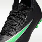 Nike Jr. Mercurial Vapor 17 Academy Big Kids' Artificial-Grass Low-Top Soccer Cleats