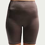 NikeSKIMS Satin Shine Women's Mid-Rise 18cm (approx.) Bonded Biker Shorts