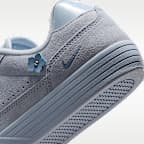 Nike Tennis Centre SE 'Florette' Women's Shoes