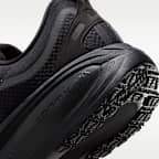 Nike Vomero 18 GORE-TEX wasserdichter Straßenlaufschuh mit reflektierenden Akzenten (Herren)