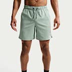 Shorts versátiles Dri-FIT de 18 cm sin forro para hombre Nike Unlimited
