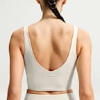 NikeSKIMS Matte Women's V-Neck Long-Line Bra
