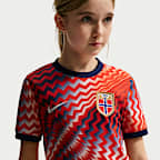 Norway Big Kids' Nike Dri-FIT Soccer Pre-Match Short-Sleeve Top