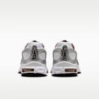 나이키 에어맥스 모토 2K 반사 디자인 액센트 여성 신발