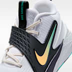 Nike Team Hustle D 12 Big Kids' Basketball Shoes