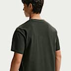 เสื้อยืด Nike Sportswear Premium Essentials