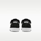 Nike SB Zoom Tennis Classic Skate Shoes