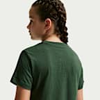 Nike Sportswear Older Kids' T-Shirt