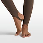 Legging fuseau et à empiècement en V NikeSKIMS Matte pour femme