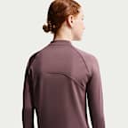 Playera de manga larga Dri-FIT de medio cierre para niña talla grande Nike Pro