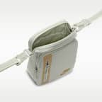 Nike Premium Cross-Body Bag (4L)