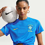 Brazil Strike Women's Nike Soccer Dri-FIT Short-Sleeve Top