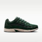 Nike P-6000 SE Shoes