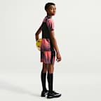 Nike Academy+ Dri-FIT Kurzarm-Fußballoberteil (ältere Kinder)