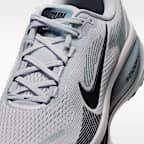 รองเท้าวิ่งโร้ดรันนิ่งผู้ชาย Nike Vomero 18