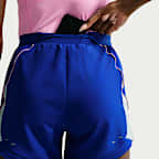 Nike Swoosh Women's Dri-FIT Mid-Rise Unlined Running Shorts