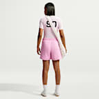 Shorts de entrenamiento de tejido Knit de poliéster de tiro medio para mujer Nike Sportswear