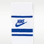 Nike Sportswear Dri-FIT Everyday Essential Crew Socks (3 Pairs)