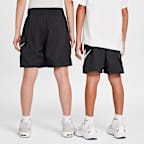 Nike Sportswear Club geweven kindershorts (15 cm)