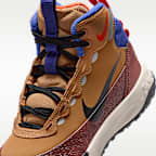 ナイキ テラスカウト ジュニアブーツ リフレクティブ（再帰反射）デザインのアクセント付き