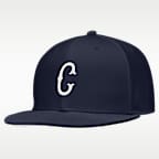 Gorra universitaria Nike Dri-FIT ajustada para hombre UConn