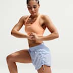 Shorts Dri-FIT de tiro alto de 13 cm con forro de ropa interior para mujer Nike One