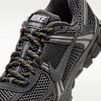 Nike Vomero 5 Older Kids' Shoes with Reflective Design Accents