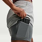 Shorts 2 en 1 Dri-FIT de tiro alto de 8 cm para mujer Nike One