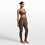 NikeSKIMS Matte Women's V-Panel Stirrup Leggings