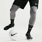 ถุงเท้าข้อยาว Nike Strike