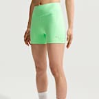 Nike Swift strakke hardloopshorts met binnenbroekje, hoge taille en zakken voor dames (10 cm)