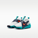 Tenis para niños de preescolar Nike Team Hustle D 12