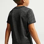 Nike Dri-FIT Miler set med topp och shorts för barn