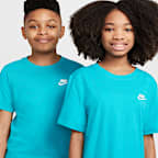 Nike Sportswear Older Kids' T-Shirt