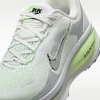 Nike Vomero 18 Women's Road Running Shoes (Extra Wide)