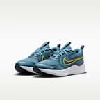 Nike Cosmic Runner Big Kids' Road Running Shoes
