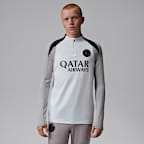 Camisola de treino de futebol de malha Jordan Dri-FIT Strike Night Edition Paris Saint-Germain para homem