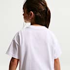 Nike Sportswear Older Kids' (Girls') Boxy T-Shirt