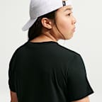 Playera para niños talla grande Nike Sportswear (talla amplia)