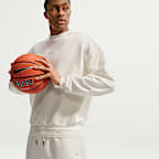 Nike Standard Issue Men's Therma-FIT 8" Brushed Fleece Basketball Shorts