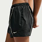 Nike Sportswear  Women's Loose Mid-Rise Repel Woven Shorts