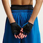 NikeSKIMS 2.0 Women's Training Gloves (1 Pair)