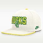 Oregon Legacy Letter & Mascot Pro Men's Nike Dri-FIT College Adjustable Hat