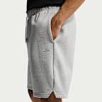 Shorts de básquetbol de tejido Fleece cepillado Therma-FIT de 20 cm para hombre Nike Standard Issue