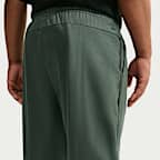Pants de tejido Knit Dri-FIT Shori para hombre Nike Tech